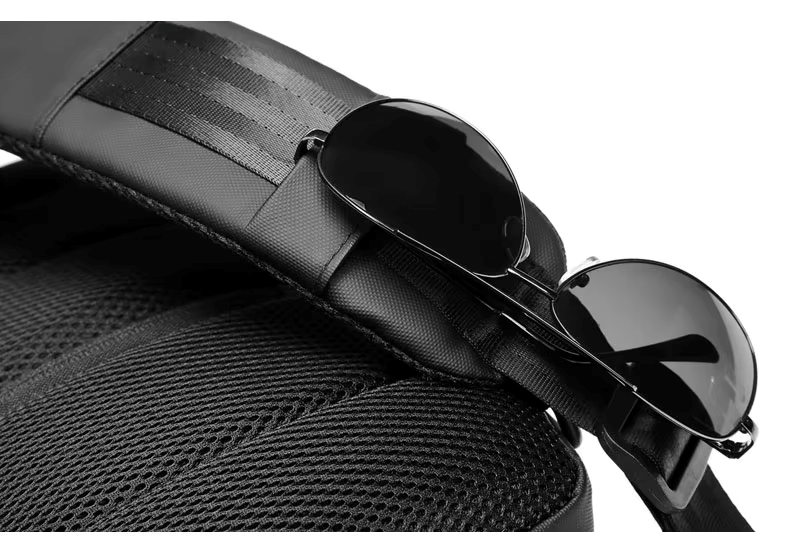 VersaGuard™ Anti-Theft Waterproof Crossbody Chest Bag